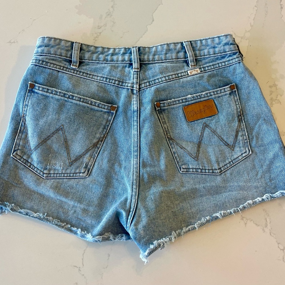 Wrangler High Waist Cutoff Shorts - Picture 3 of 5